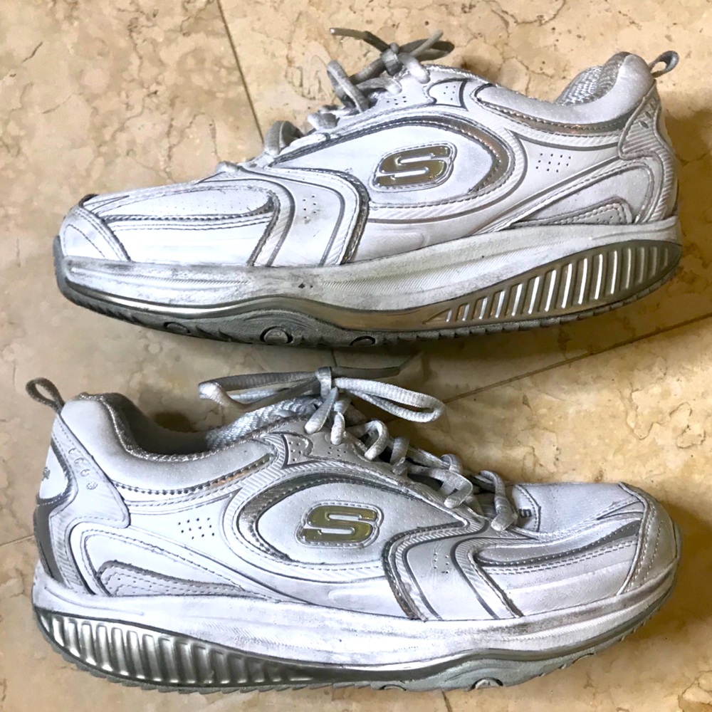 ✨SALE✨ Skechers Shape Ups
